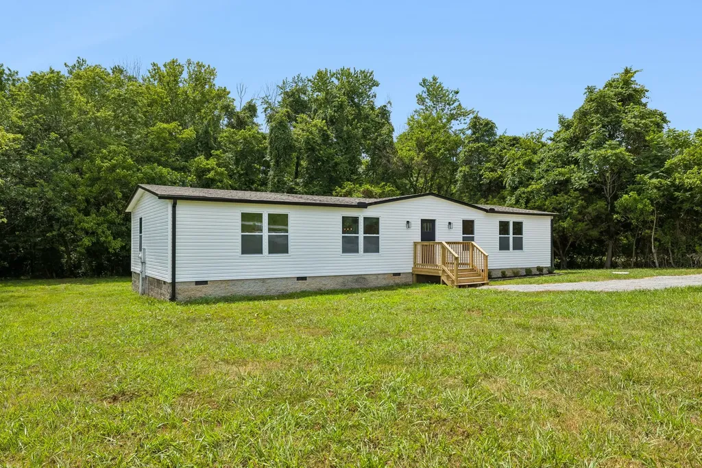 1150 Statesville Road Watertown TN 37184