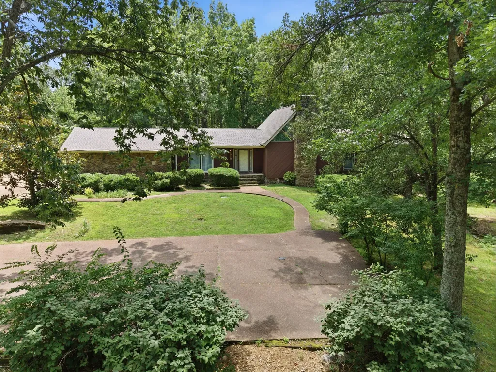 1019 Hunts Lane Hendersonville TN 37075