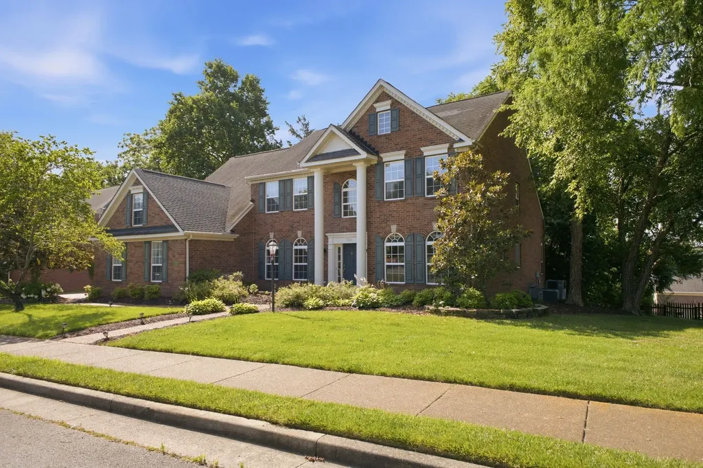 7001 Stone Run Drive Nashville TN 37211
