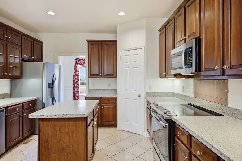 7001 Stone Run Drive Nashville TN 37211