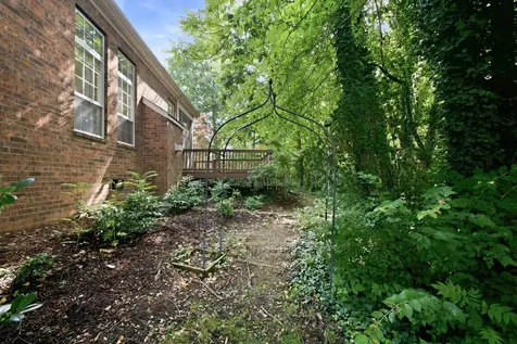 7001 Stone Run Drive Nashville TN 37211