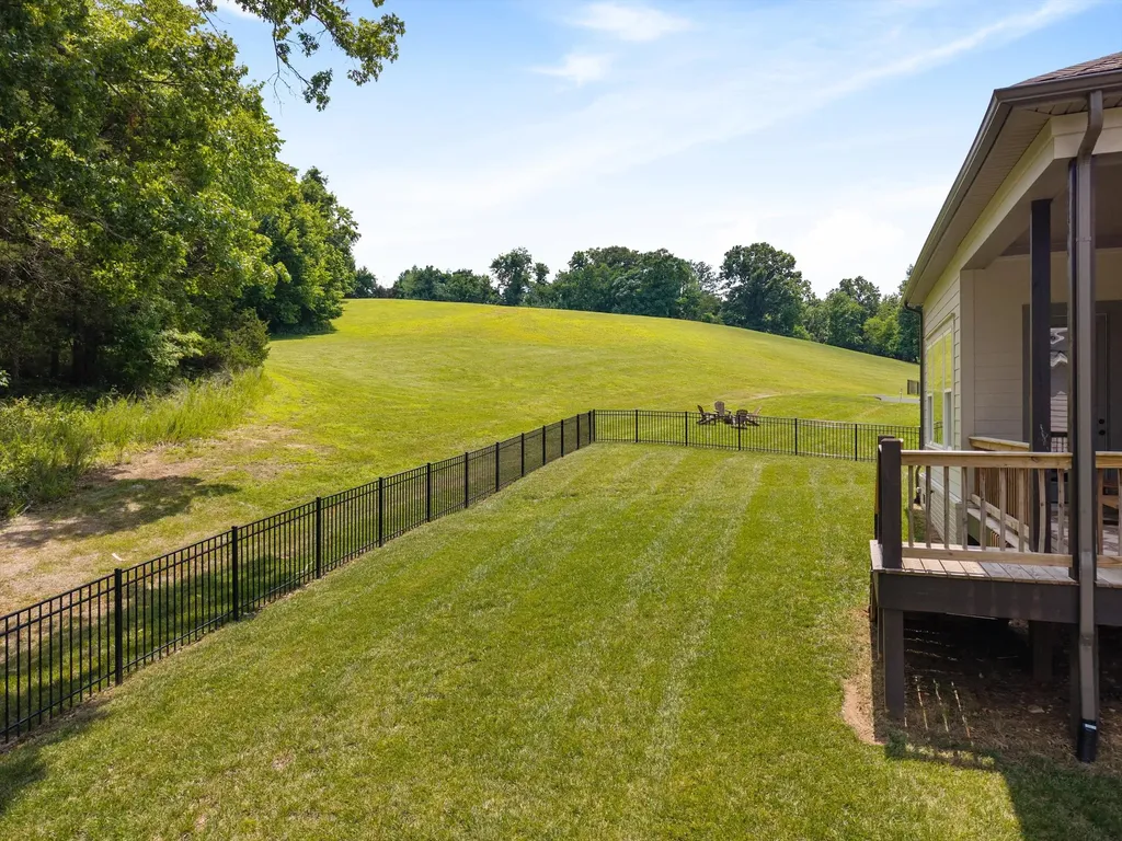 7120 Neills Branch Drive College Grove TN 37046