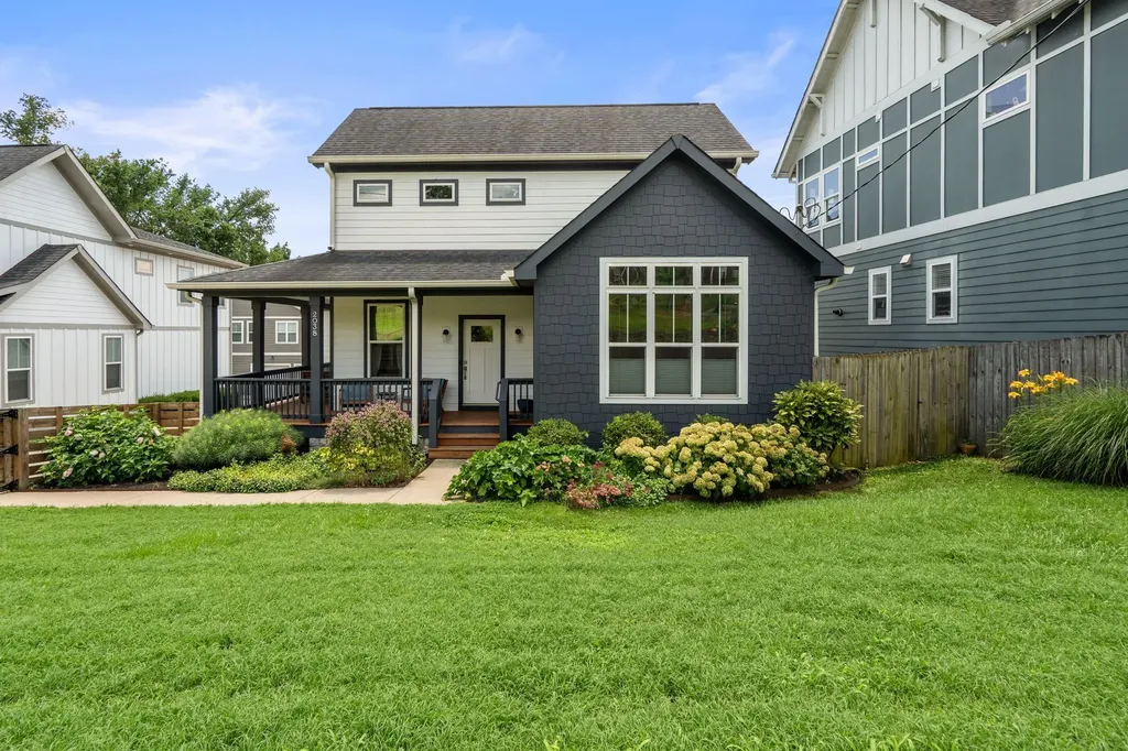 2038 Straightway Avenue Nashville TN 37206