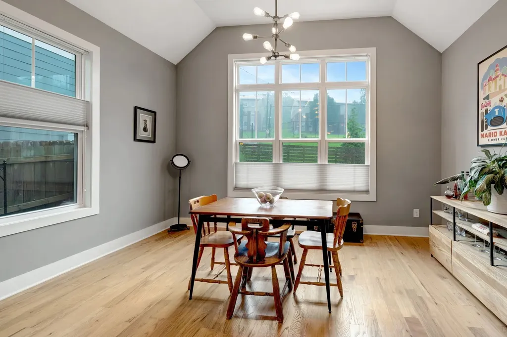 2038 Straightway Avenue Nashville TN 37206