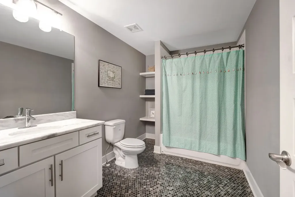 2038 Straightway Avenue Nashville TN 37206