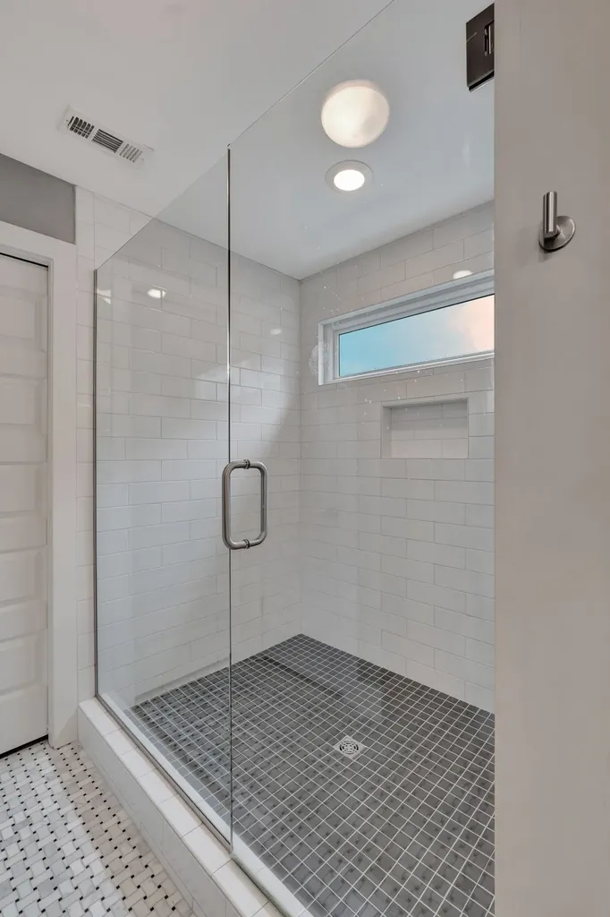 2038 Straightway Avenue Nashville TN 37206