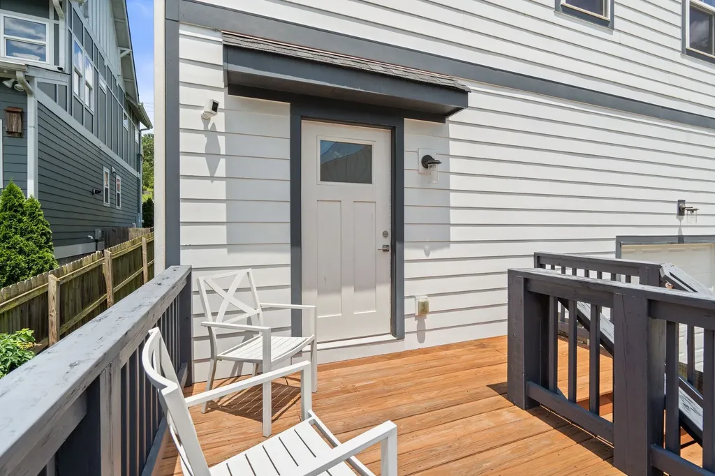 2038 Straightway Avenue Nashville TN 37206