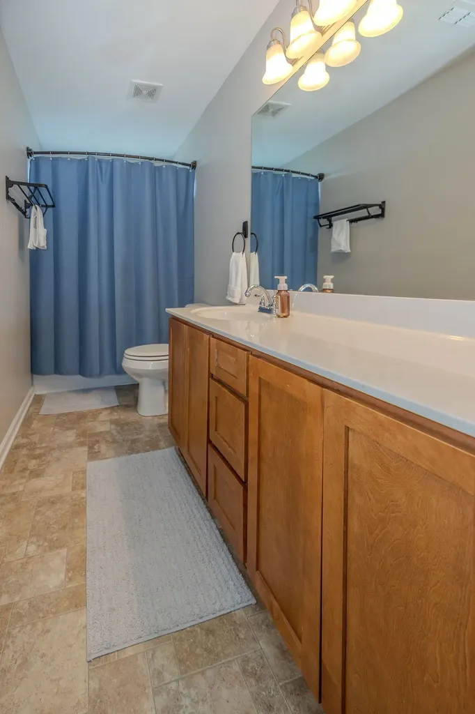 4314 Roxburghe Court Murfreesboro TN 37128