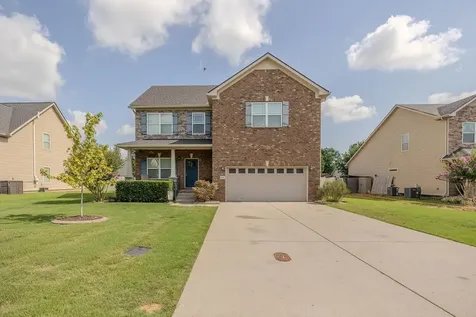 4314 Roxburghe Court Murfreesboro TN 37128