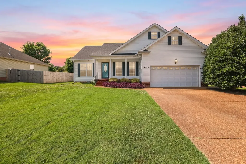 1174 Flat Stone Drive Gallatin TN 37066