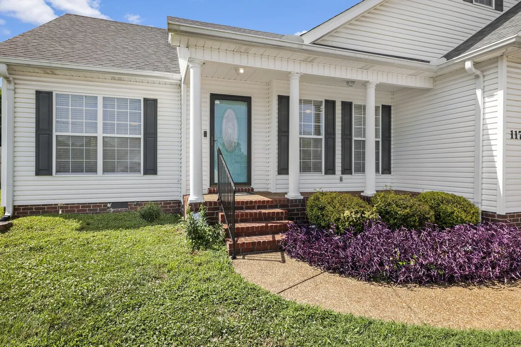 1174 Flat Stone Drive Gallatin TN 37066
