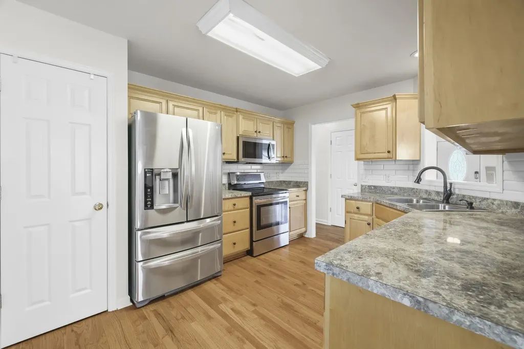 1174 Flat Stone Drive Gallatin TN 37066