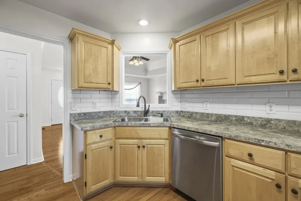 1174 Flat Stone Drive Gallatin TN 37066