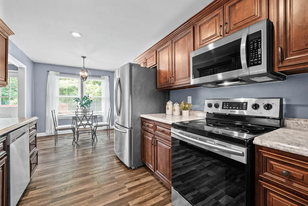 2701 E Copeland Court Clarksville TN 37042
