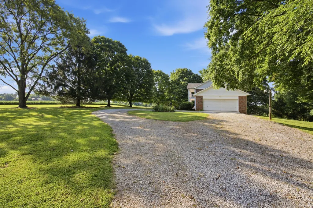 109 Carter Farris Lane Winchester TN 37398