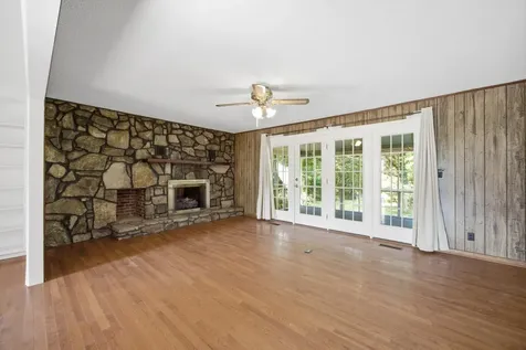 109 Carter Farris Lane Winchester TN 37398