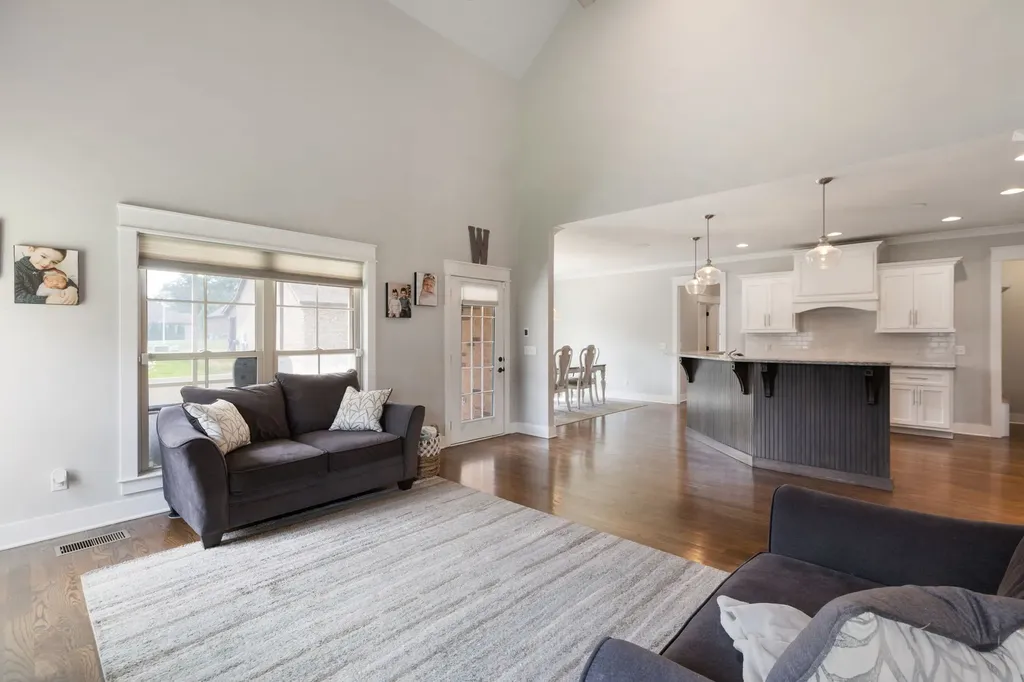 4517 Garcia Boulevard Murfreesboro TN 37128