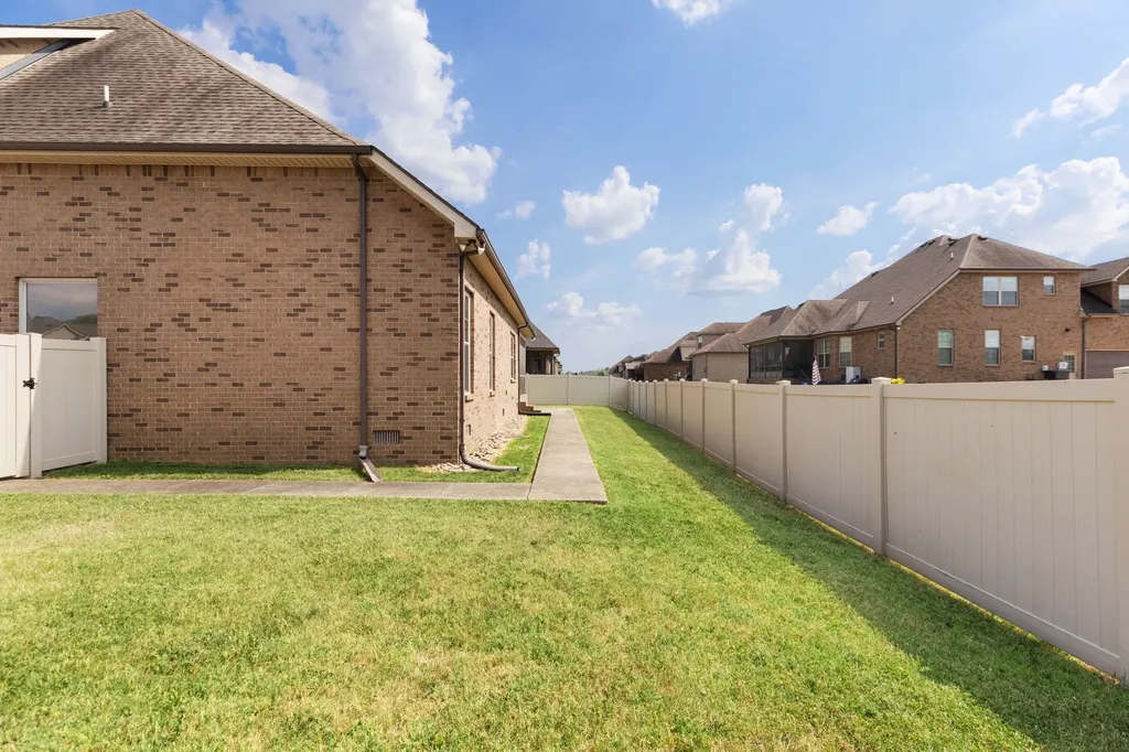 4517 Garcia Boulevard Murfreesboro TN 37128