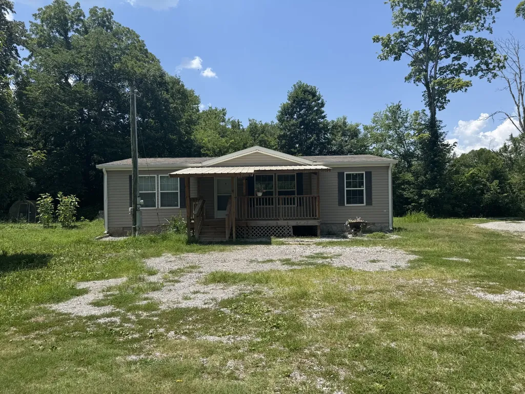 1763 Wade Brown Road Lewisburg TN 37091