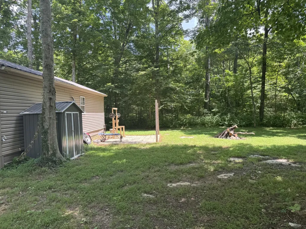1763 Wade Brown Road Lewisburg TN 37091