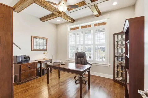 1318 Theta Pike Columbia TN 38401