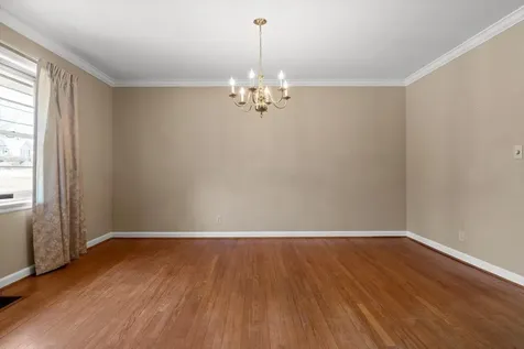 828 Belvoir Avenue Chattanooga TN 37412