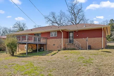 828 Belvoir Avenue Chattanooga TN 37412