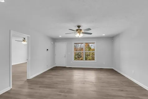 257 Hendrixson Drive Manchester TN 37355