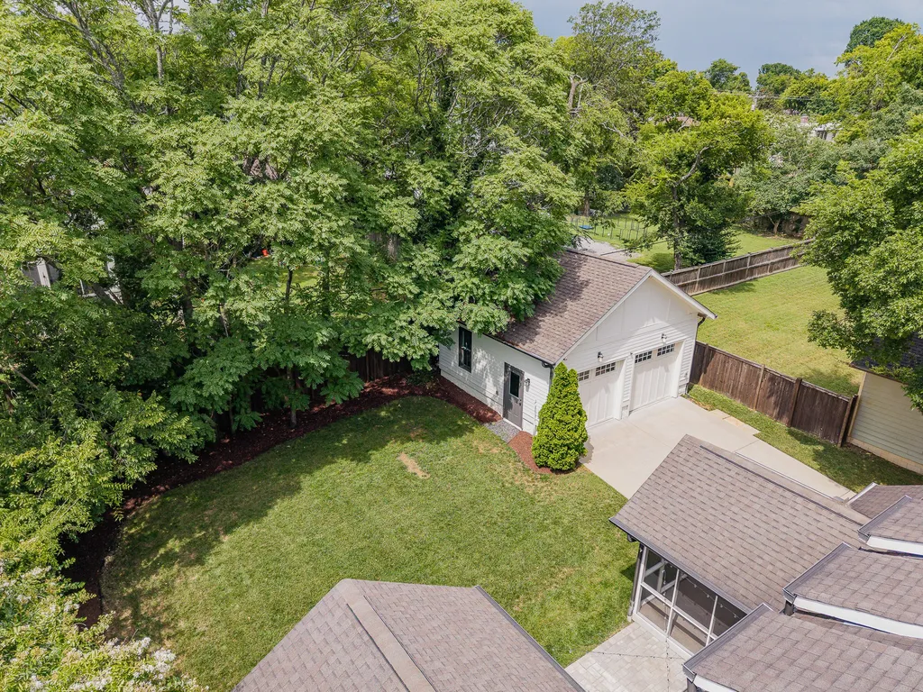 2534 Ashwood Avenue Nashville TN 37212