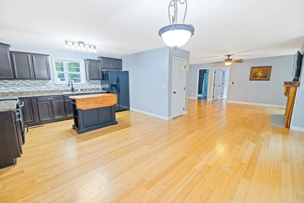 161 Shiloh Lane Smithville TN 37166