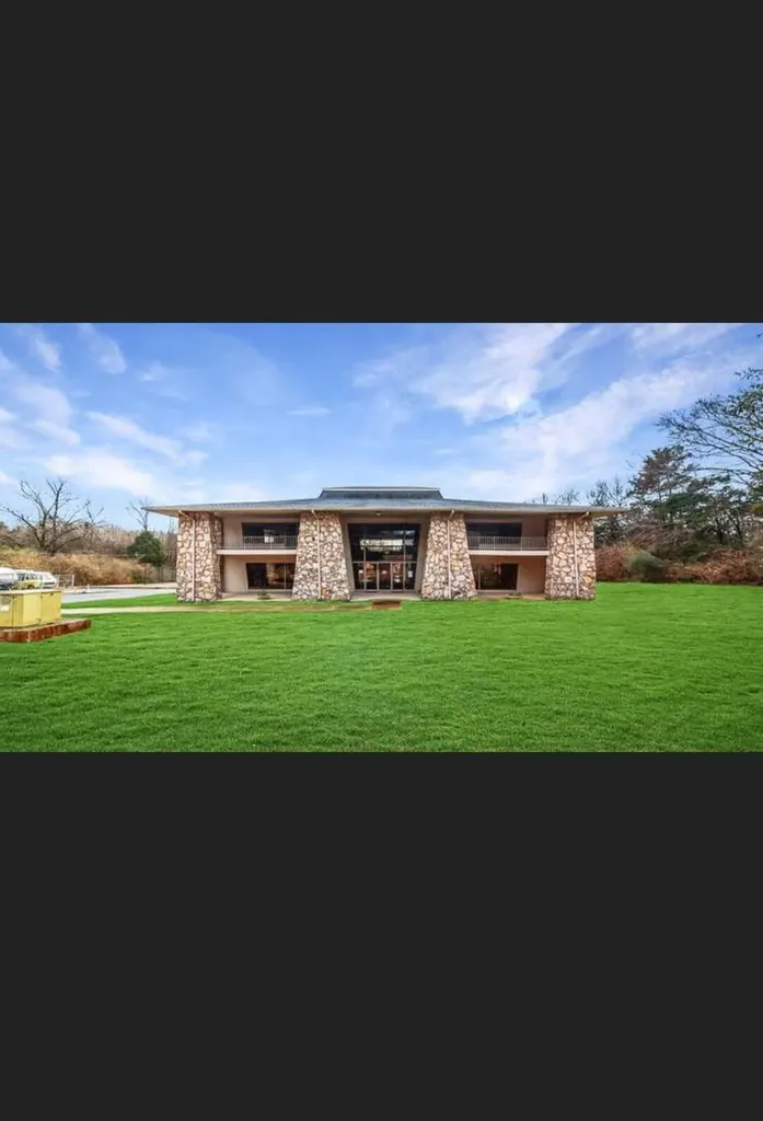 258 Lake Chateau Drive Hermitage TN 37076