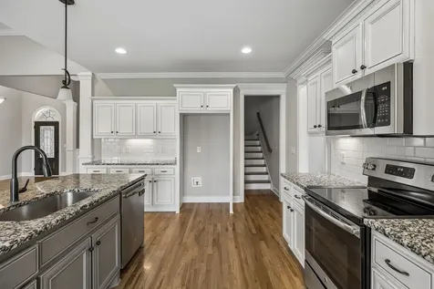 2108 Long Shot Court Lascassas TN 37085