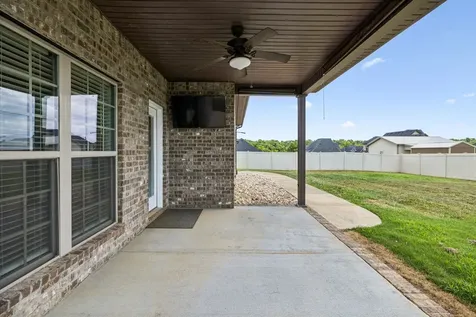 2108 Long Shot Court Lascassas TN 37085