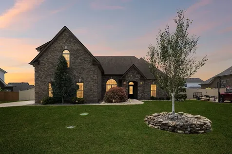 2108 Long Shot Court Lascassas TN 37085