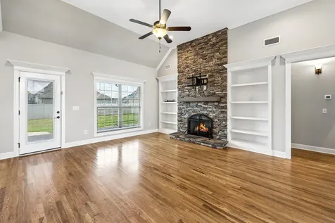 2108 Long Shot Court Lascassas TN 37085