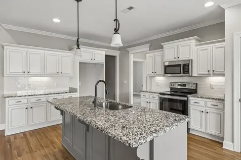 2108 Long Shot Court Lascassas TN 37085