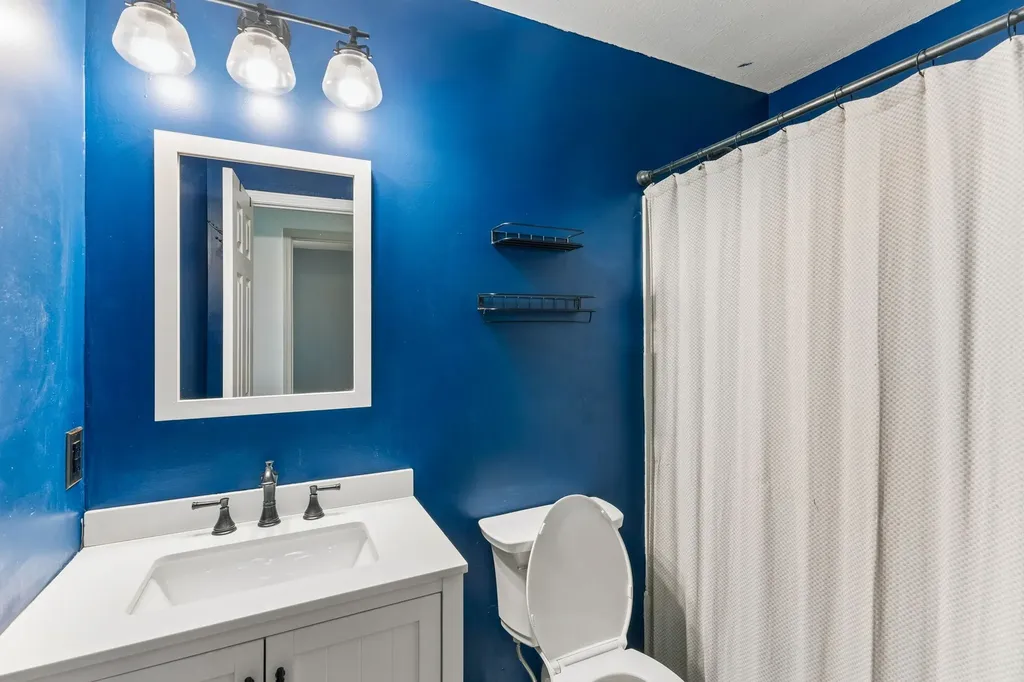 1646 Lillian Circle Columbia TN 38401