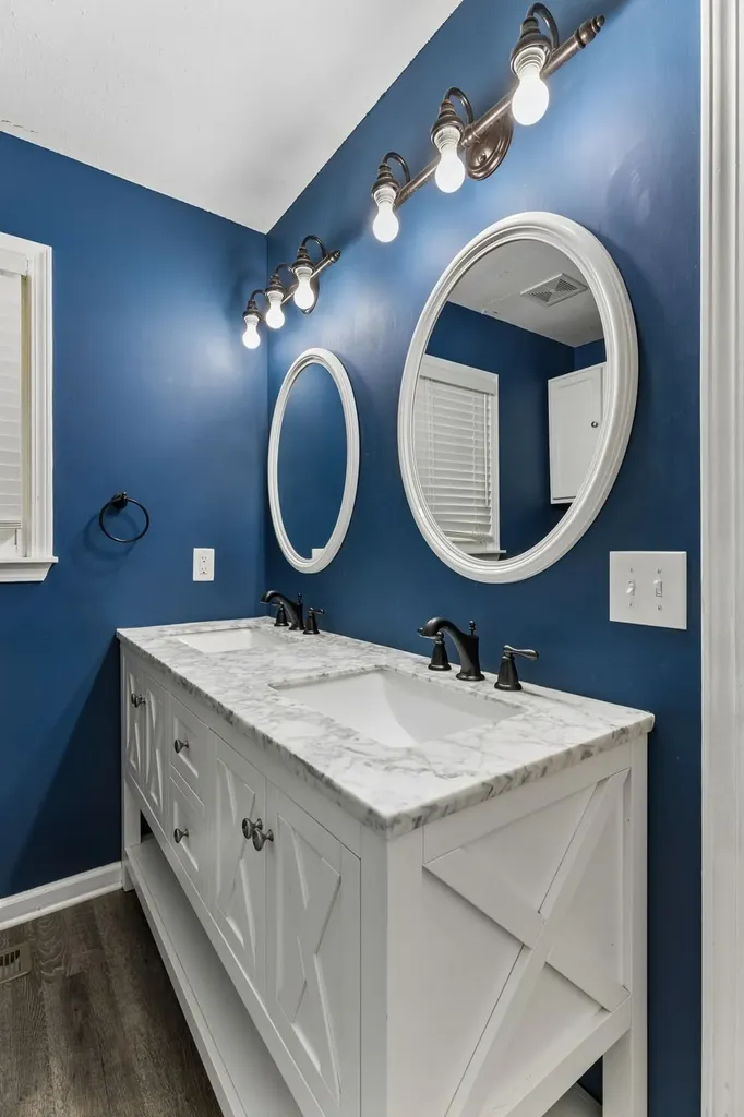 1646 Lillian Circle Columbia TN 38401