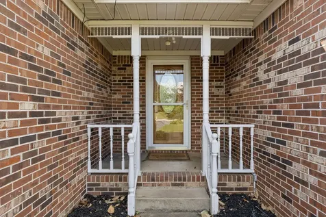 1646 Lillian Circle Columbia TN 38401