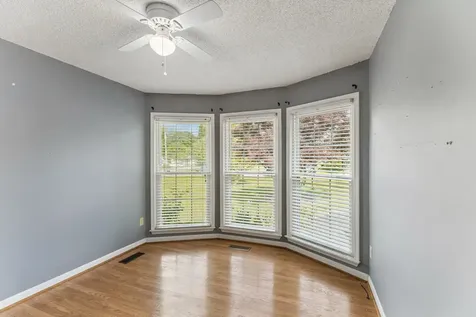1646 Lillian Circle Columbia TN 38401