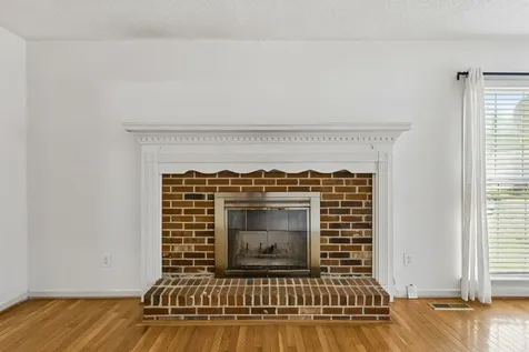 1646 Lillian Circle Columbia TN 38401