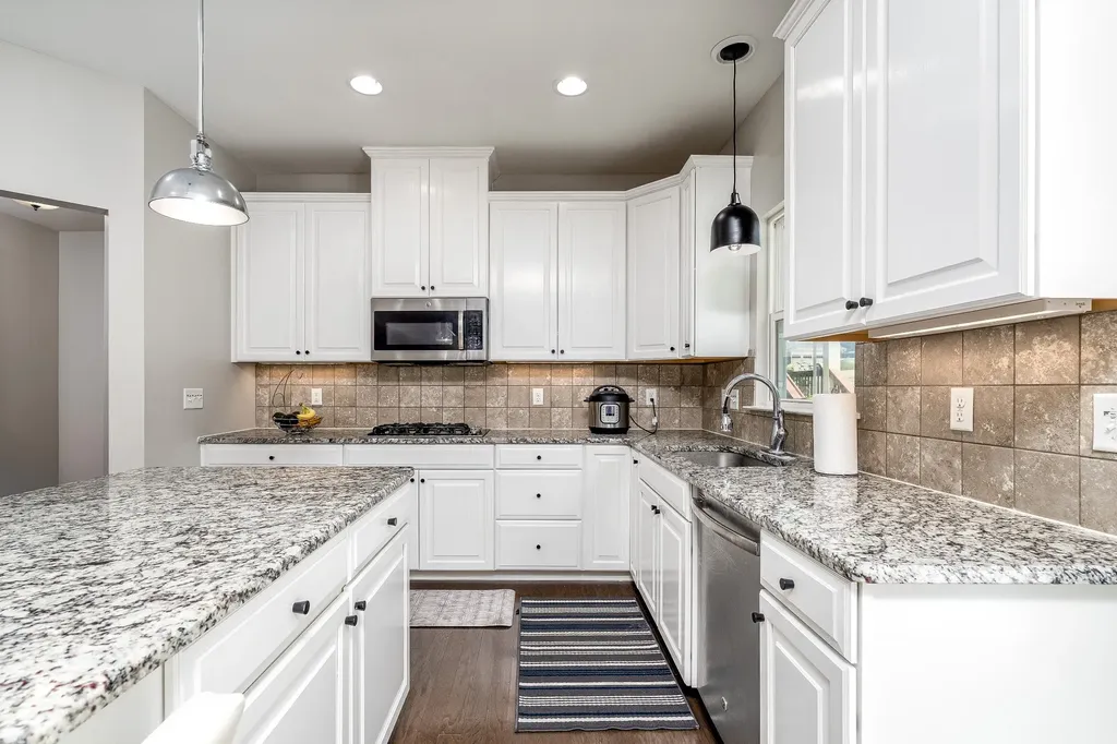 2084 Morton Dr, N Spring Hill TN 37174