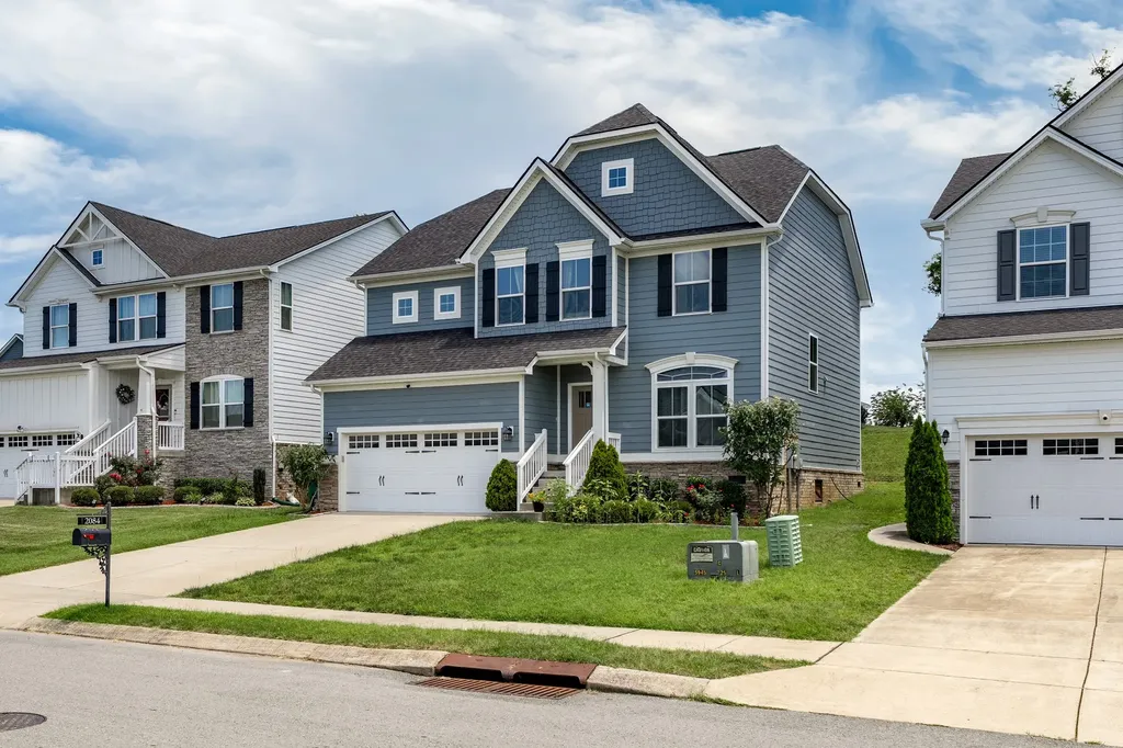 2084 Morton Dr, N Spring Hill TN 37174