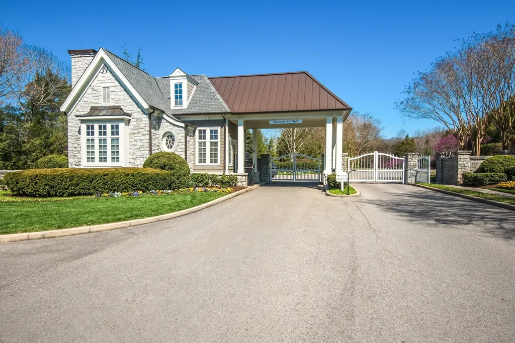 1450 Willowbrooke Circle Franklin TN 37069