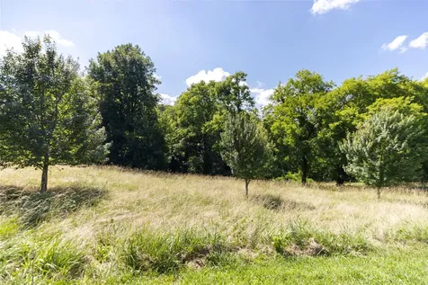 1202 Valarie Lane Columbia TN 38401