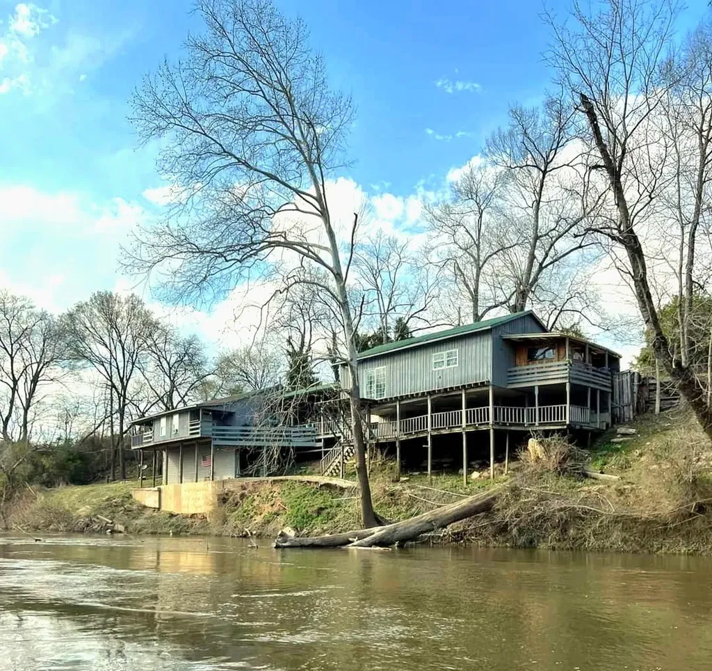 1101 W Jackson Street Shelbyville TN 37160