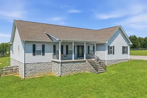 2033 Connie Allen Road Mc Kenzie TN 38201