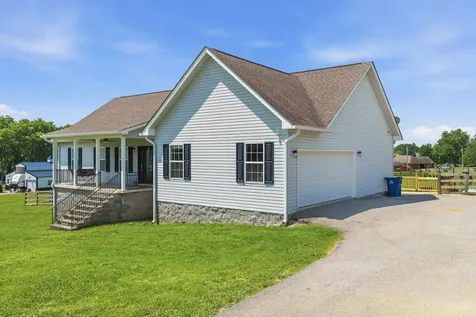 2033 Connie Allen Road Mc Kenzie TN 38201
