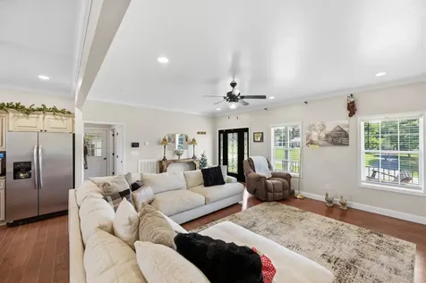 2033 Connie Allen Road Mc Kenzie TN 38201