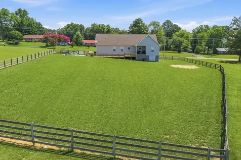 2033 Connie Allen Road Mc Kenzie TN 38201